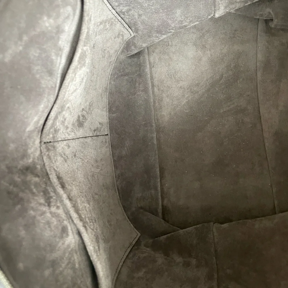 Louis Vuitton black leather top handle bag - Picture 11 of 13